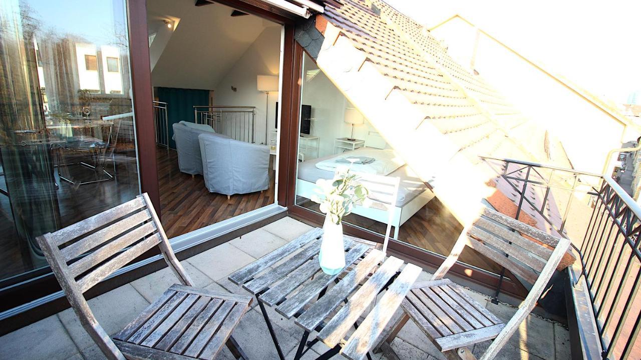 Idyllic Setting In Center - Bright & Modern Apartment Würzburg Exterior foto